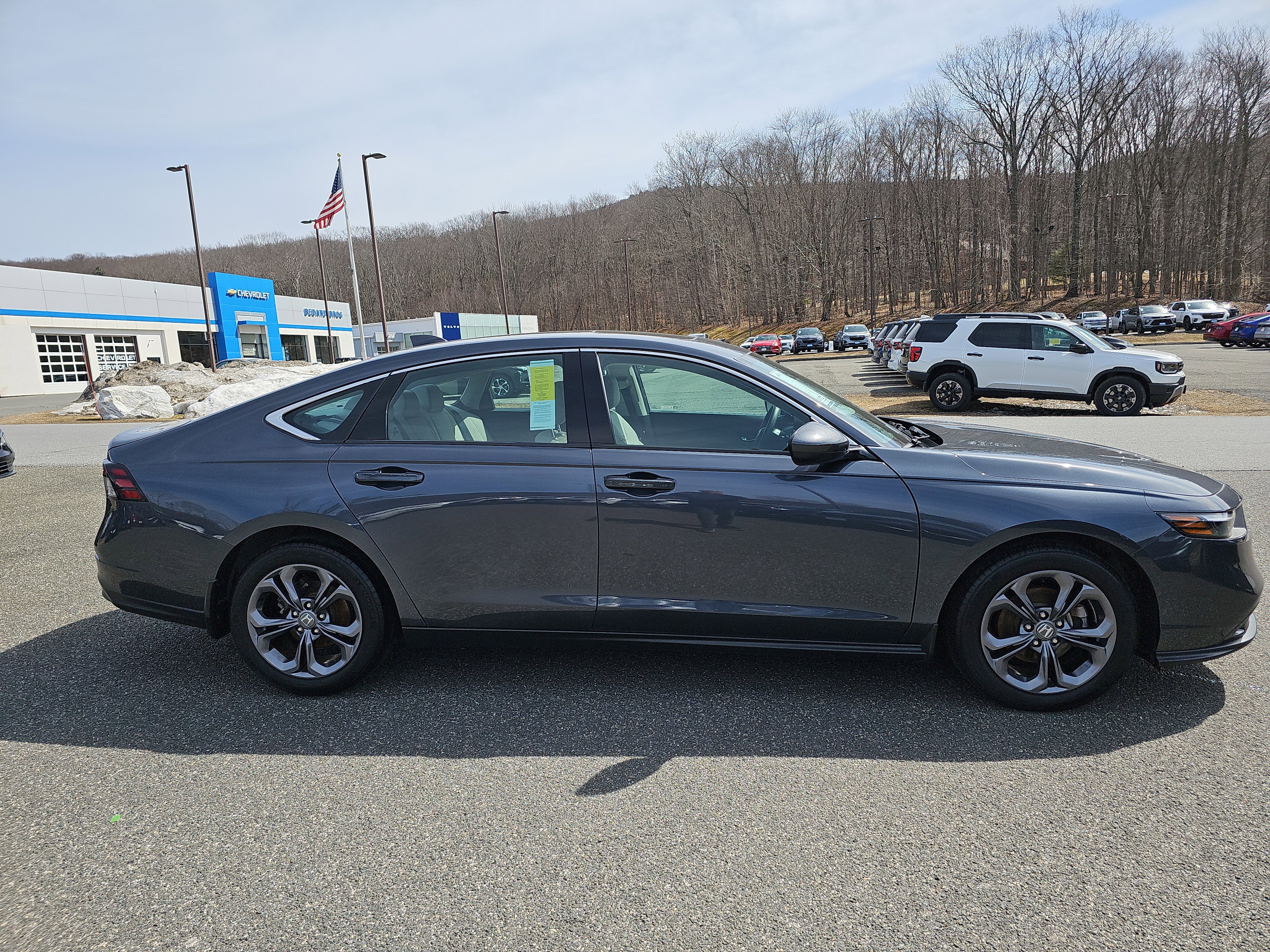 Certified 2023 Honda Accord EX image 4