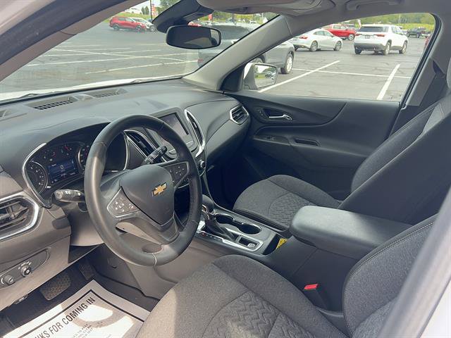 Used 2023 Chevrolet Equinox LT FWD image 12