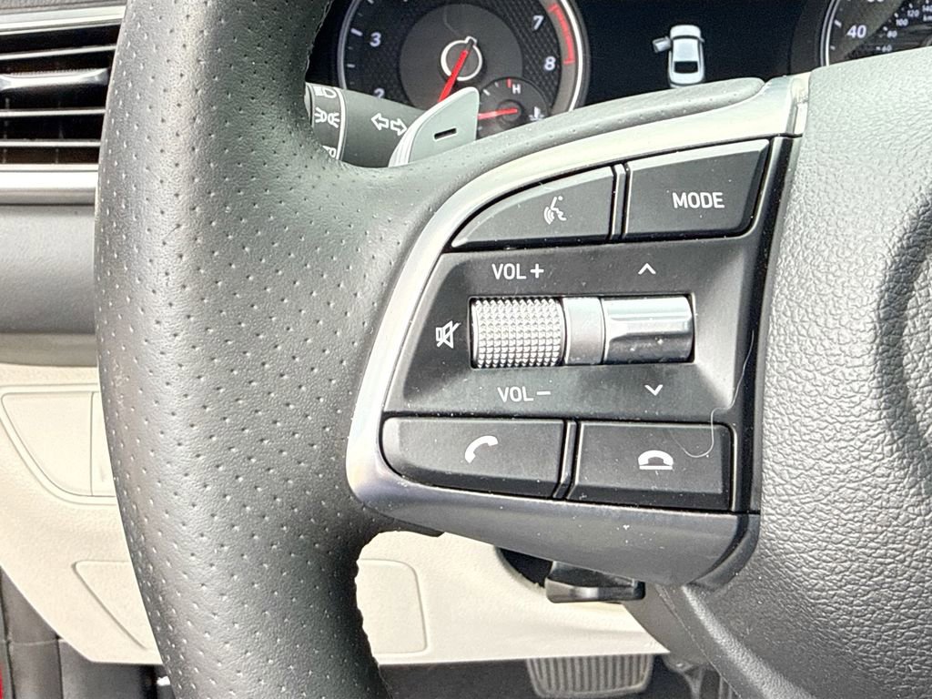 Used 2020 Genesis G70 2.0T image 36