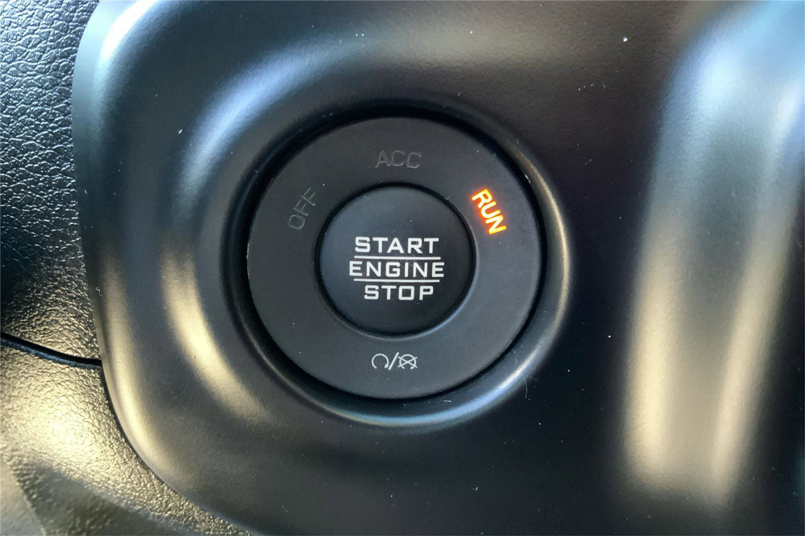 Used 2021 Jeep Wrangler Unlimited Sahara AWD/4WD image 34