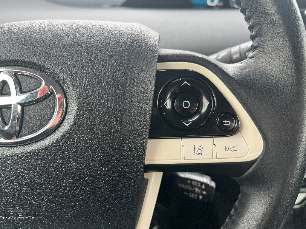 Used 2016 Toyota Prius Three Touring image 34