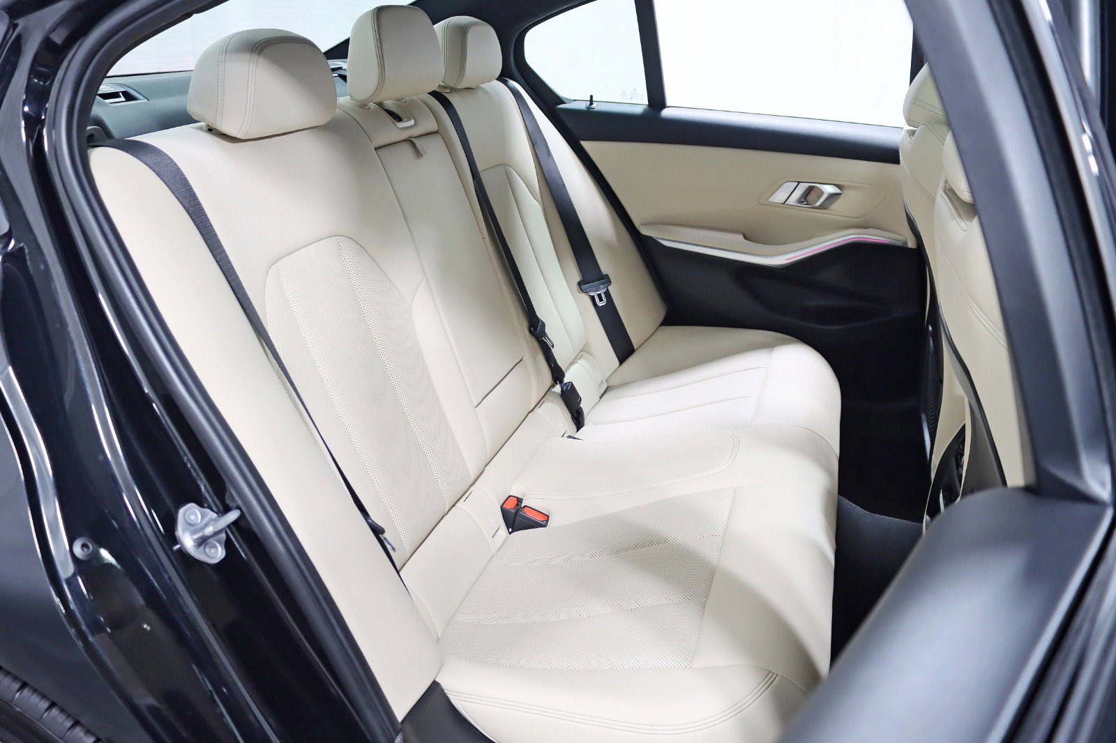 Used 2023 BMW 330i 330i-Premium Package w/ Premium Package image 31