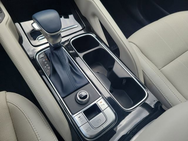 Used 2025 Kia Telluride EX w/ EX Captain's Chair Package FWD image 27