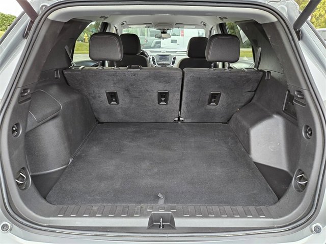 Used 2024 Chevrolet Equinox LT image 13