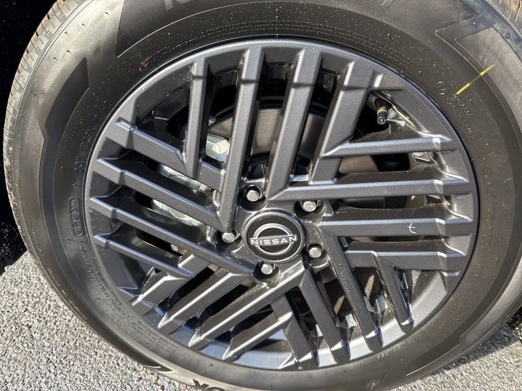 New 2026 Nissan Sentra SV w/ SV Convenience Package image 9