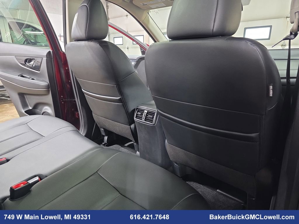 Used 2020 Nissan Rogue SL image 11