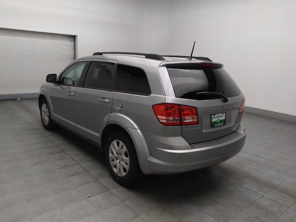 Used 2019 Dodge Journey SE FWD image 5