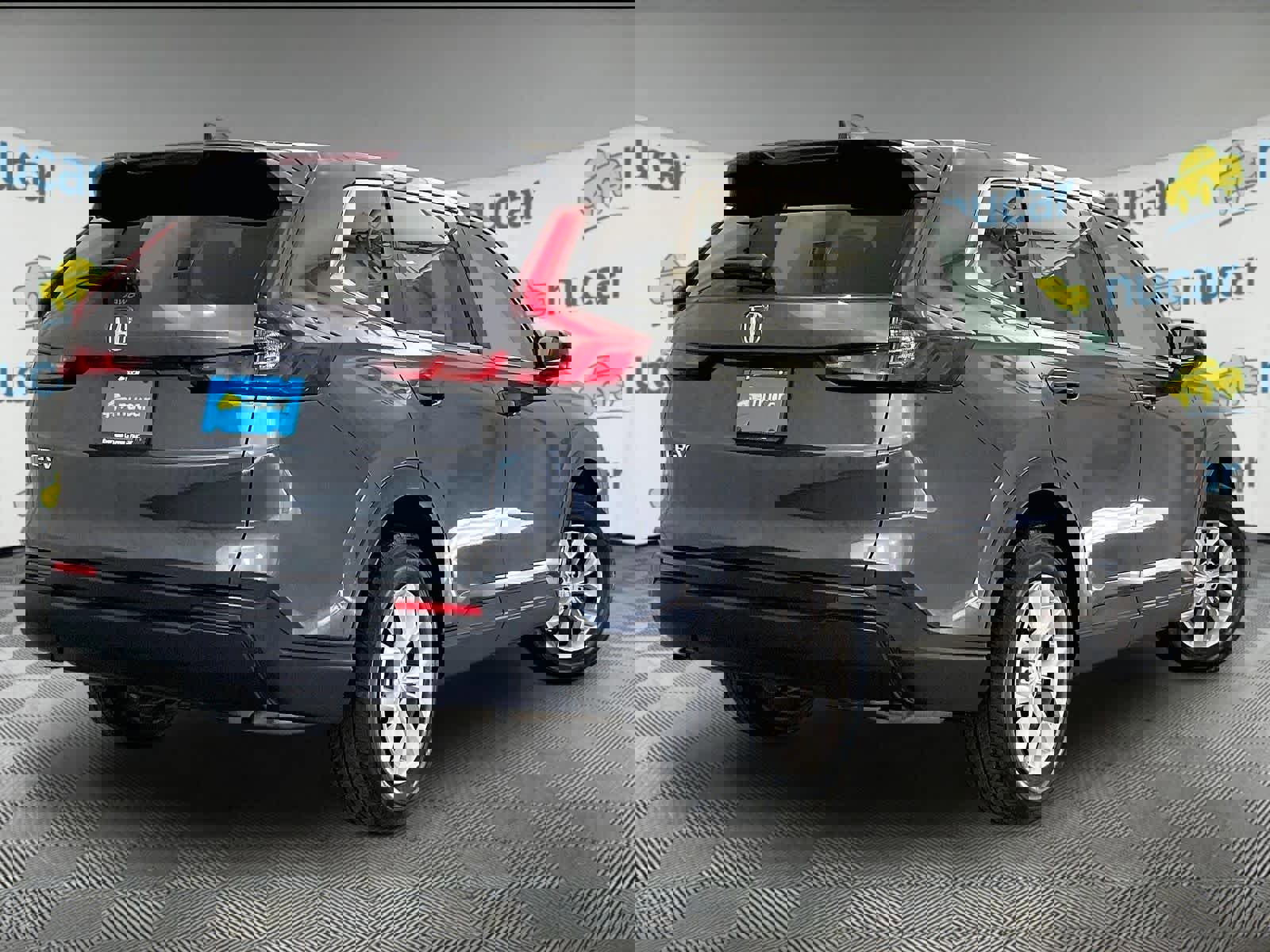 Used 2025 Honda CR-V LX image 6