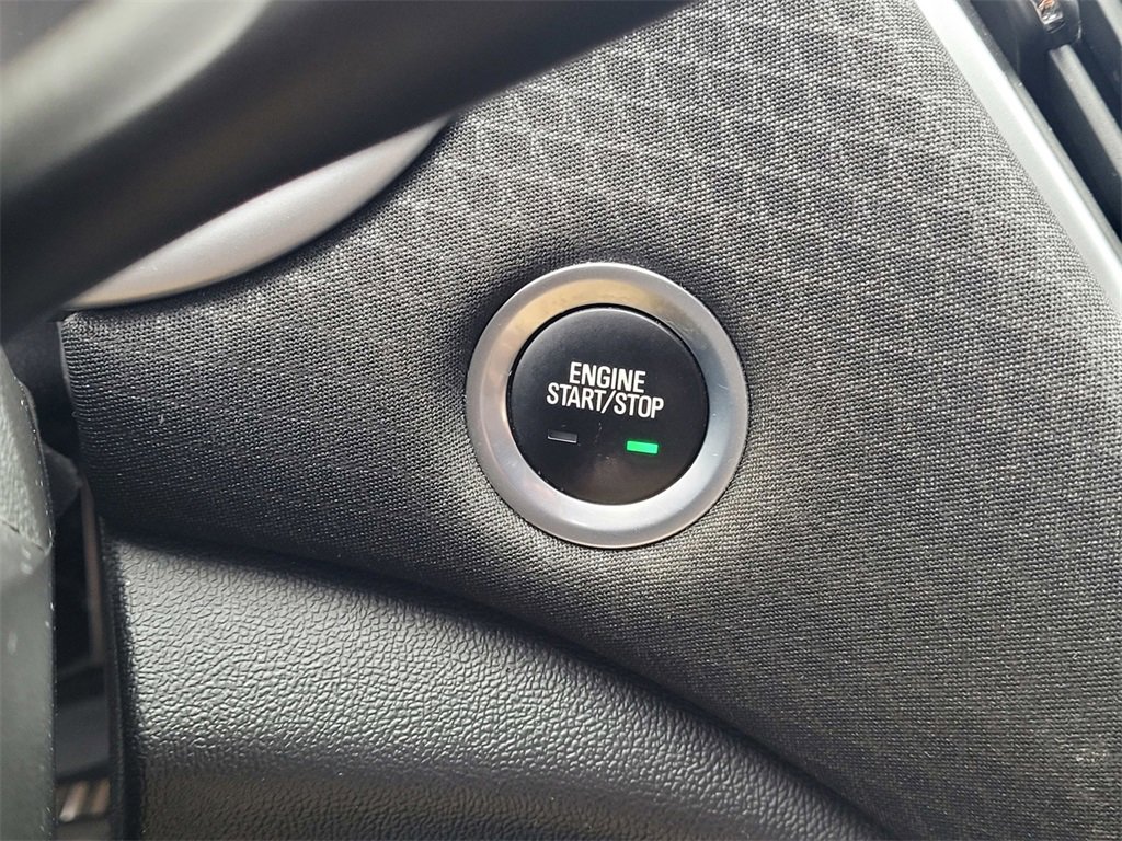 Used 2023 Chevrolet Malibu LT image 16