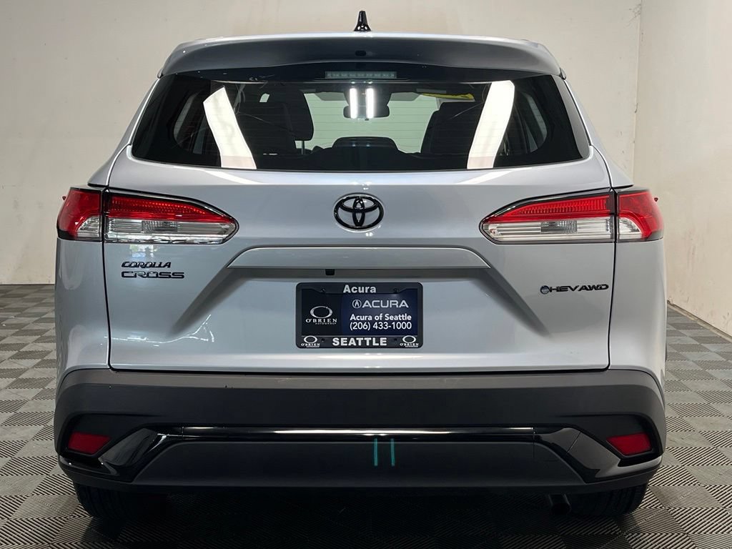 Used 2025 Toyota Corolla Cross AWD Hybrid image 21