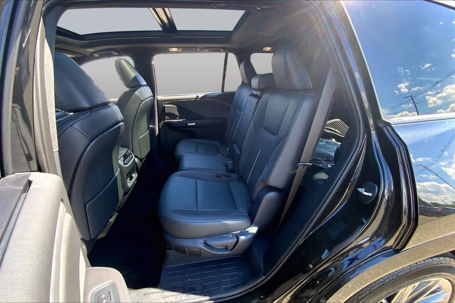Certified 2025 Lexus TX 350 AWD w/ Technology Package image 21