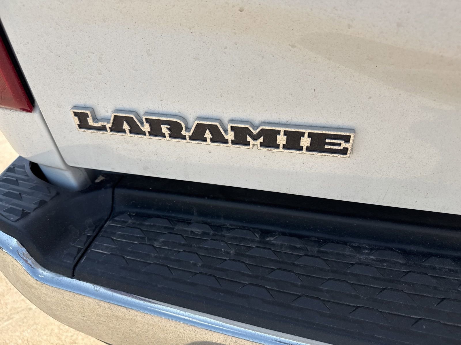 Used 2025 RAM 2500 Laramie AWD/4WD image 9