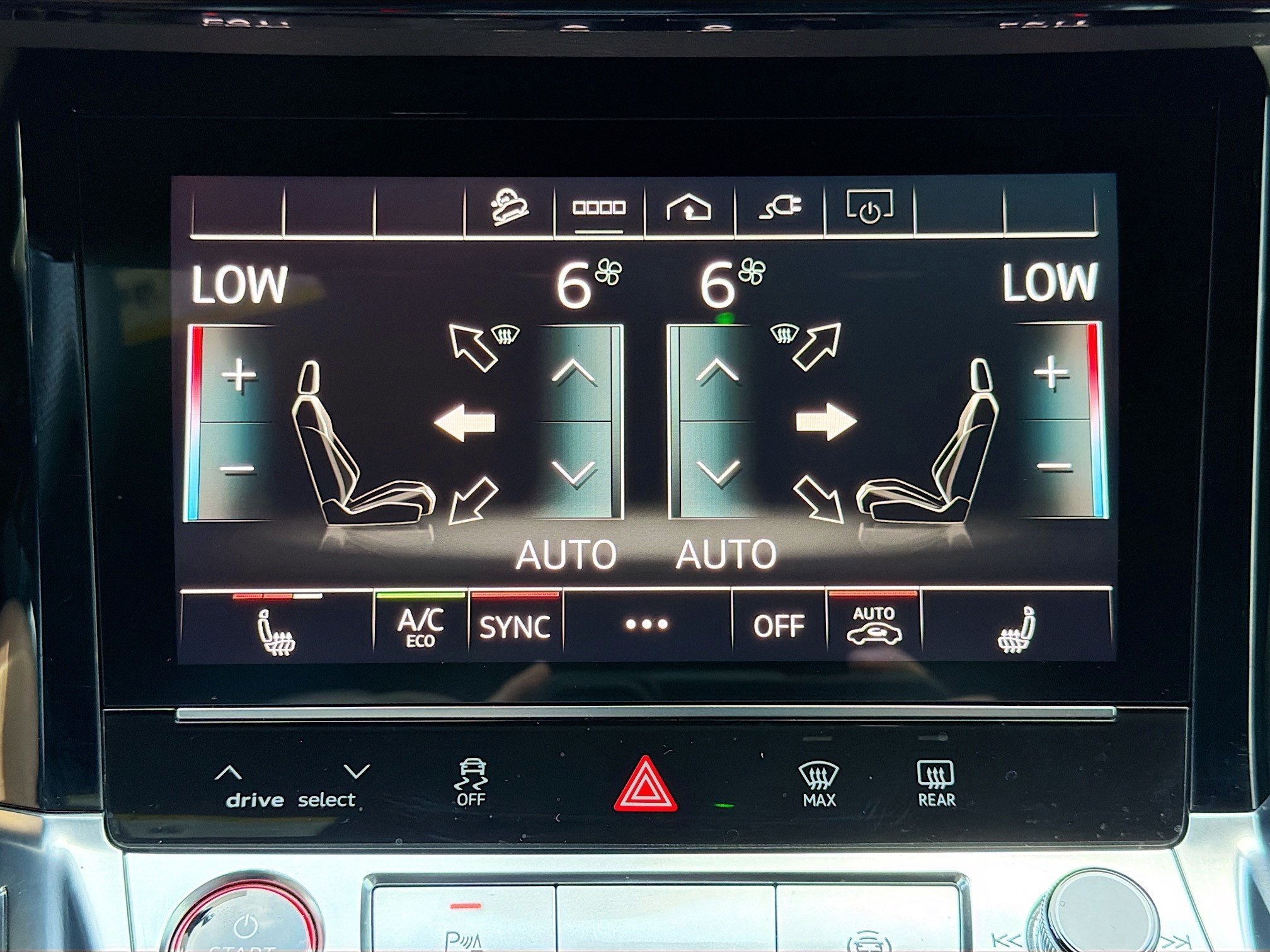 Used 2022 Audi e-tron S Premium Plus AWD/4WD image 33