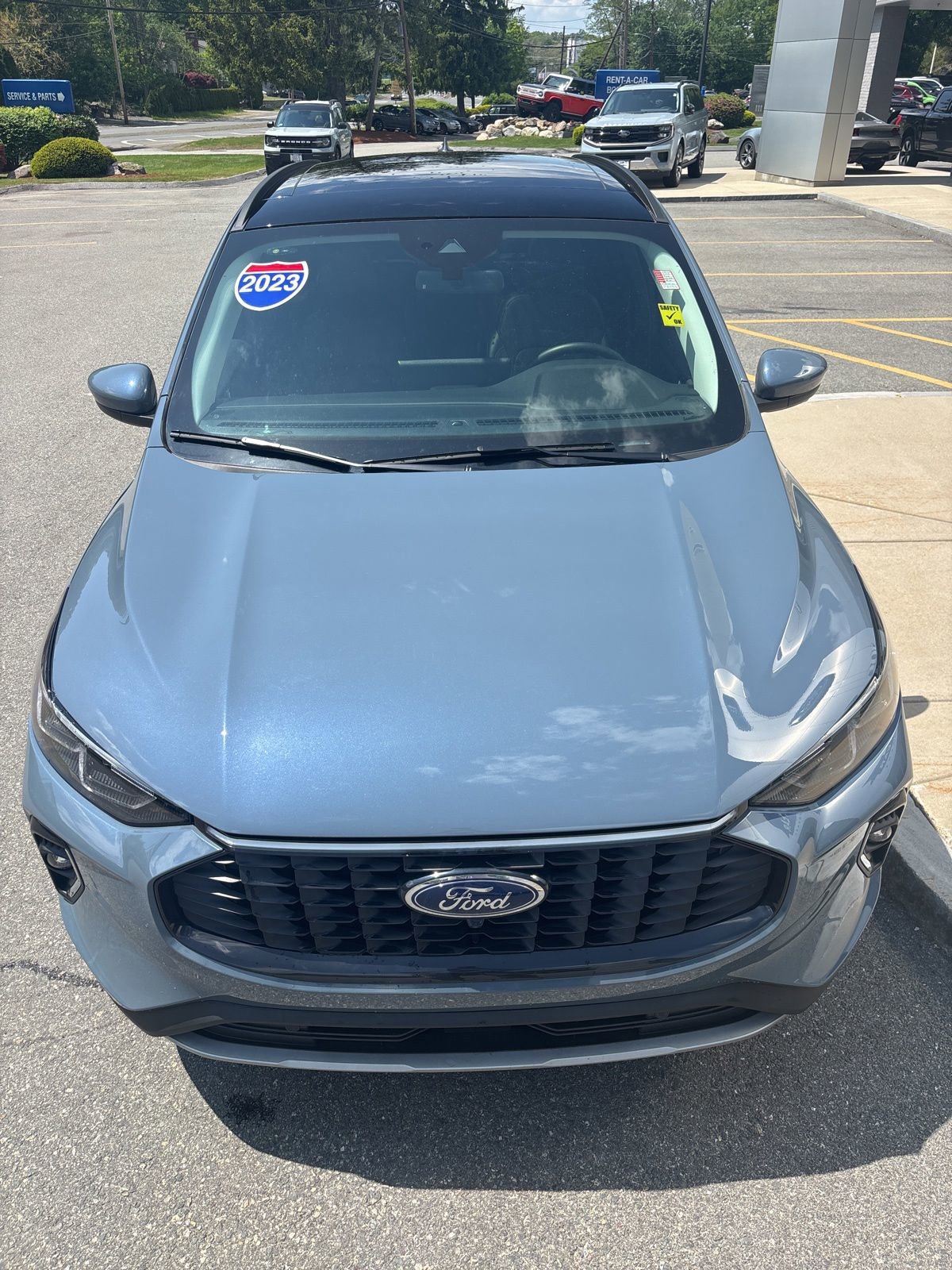 Used 2023 Ford Escape Platinum AWD/4WD image 8