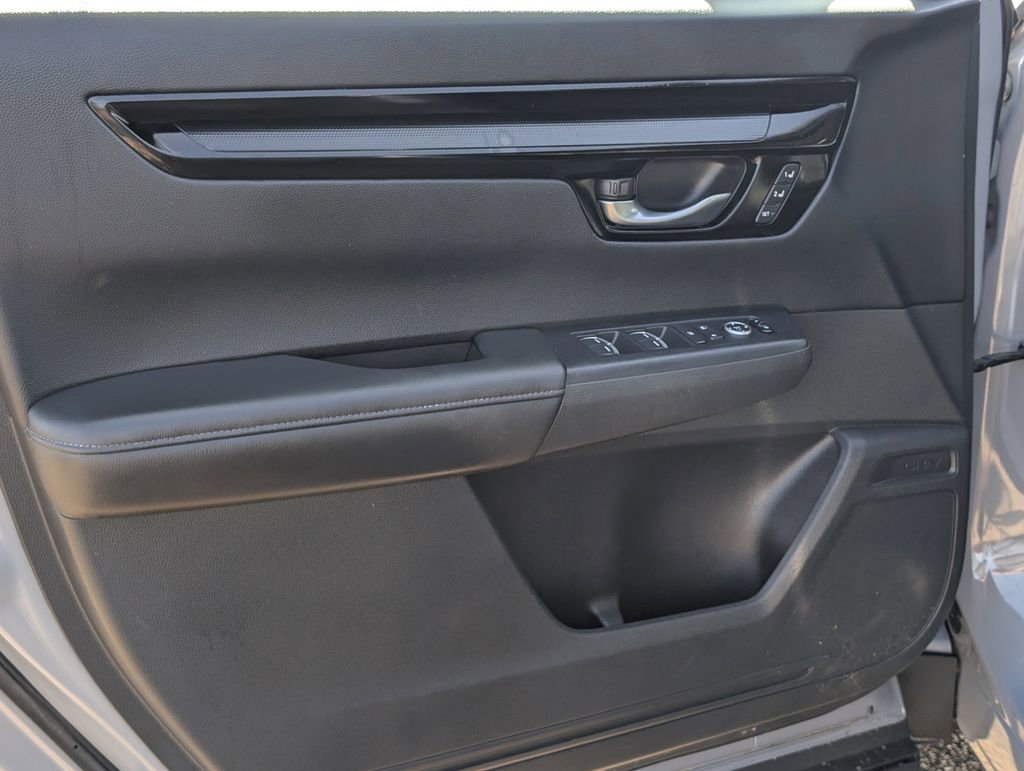 Certified 2025 Honda CR-V EX-L image 13