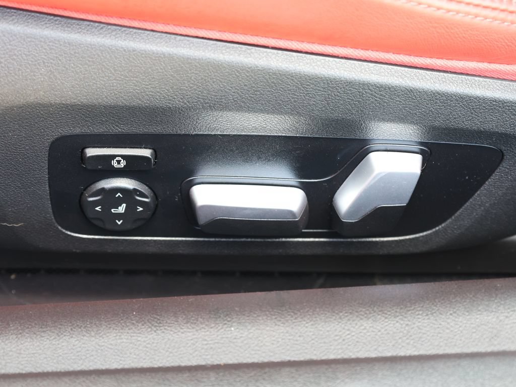 Used 2022 BMW M4 xDrive Competition AWD/4WD image 18