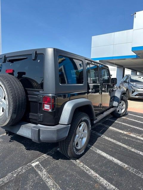 Used 2017 Jeep Wrangler Unlimited Sport w/ Mopar Black Appearance Group AWD/4WD image 2