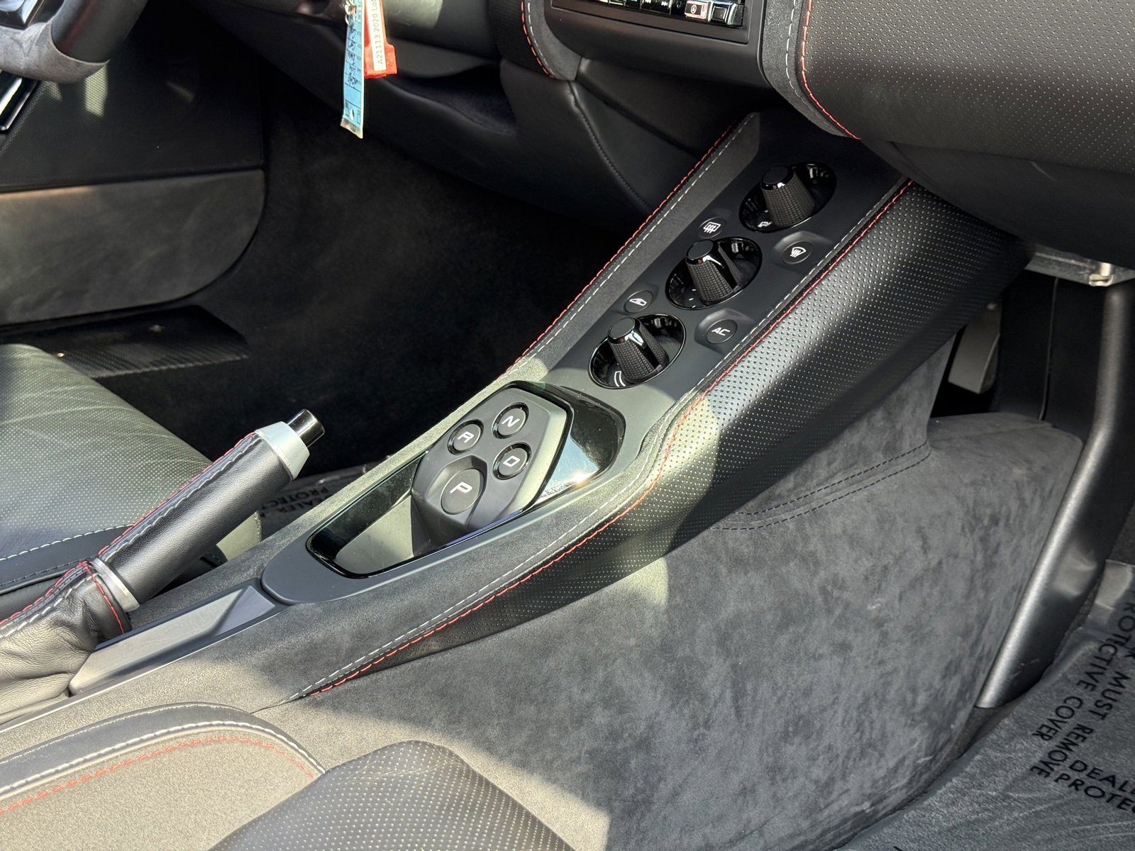 Used 2020 Lotus Evora image 25