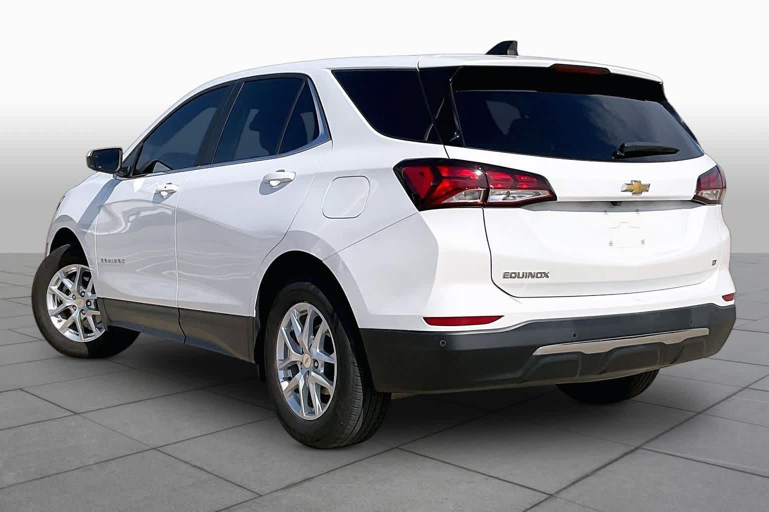 Used 2023 Chevrolet Equinox LT FWD image 13