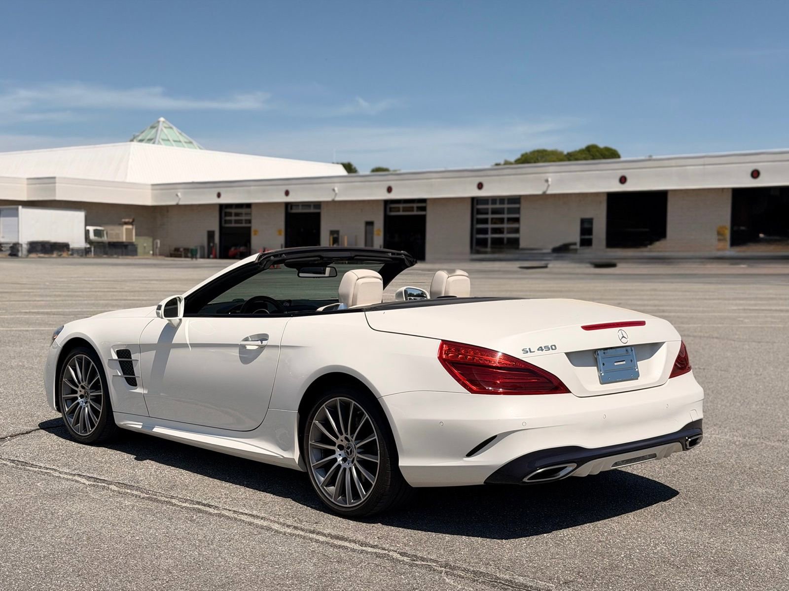 Used 2017 Mercedes-Benz SL 450 image 21
