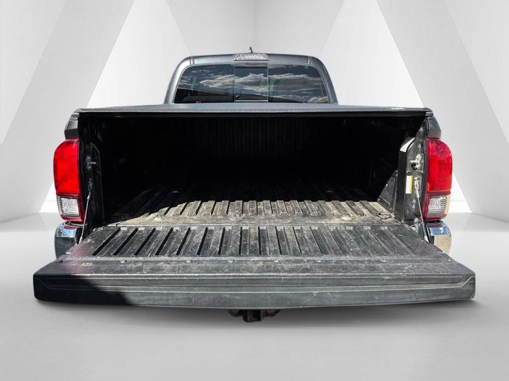 Used 2020 Toyota Tacoma SR5 image 35