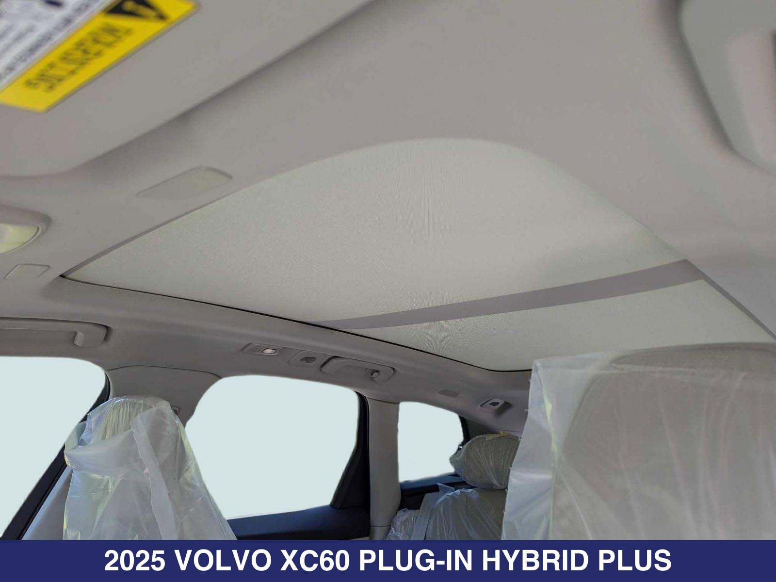 New 2025 Volvo XC60 T8 Plus w/ Protection Package Premier AWD/4WD image 19