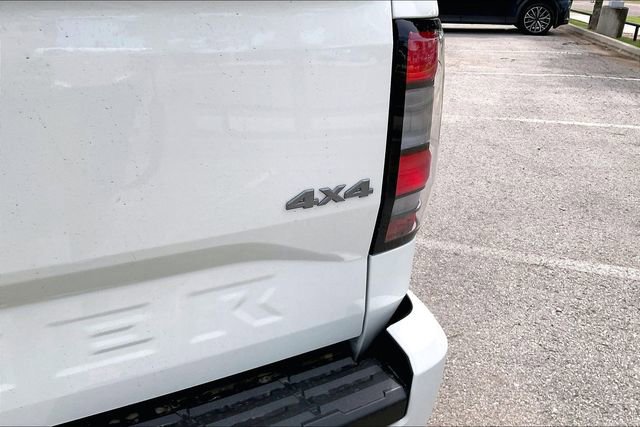 New 2026 Nissan Frontier SV AWD/4WD image 9