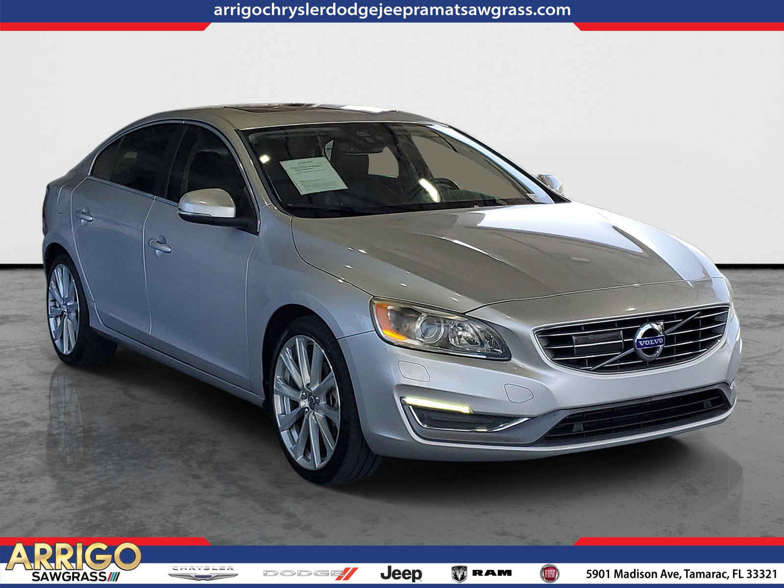 Used 2017 Volvo S60 T5 Inscription Platinum FWD image 1