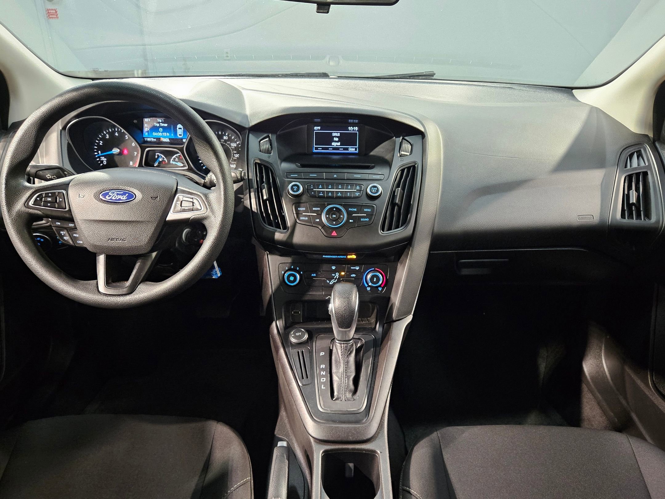 Used 2017 Ford Focus SE FWD image 10