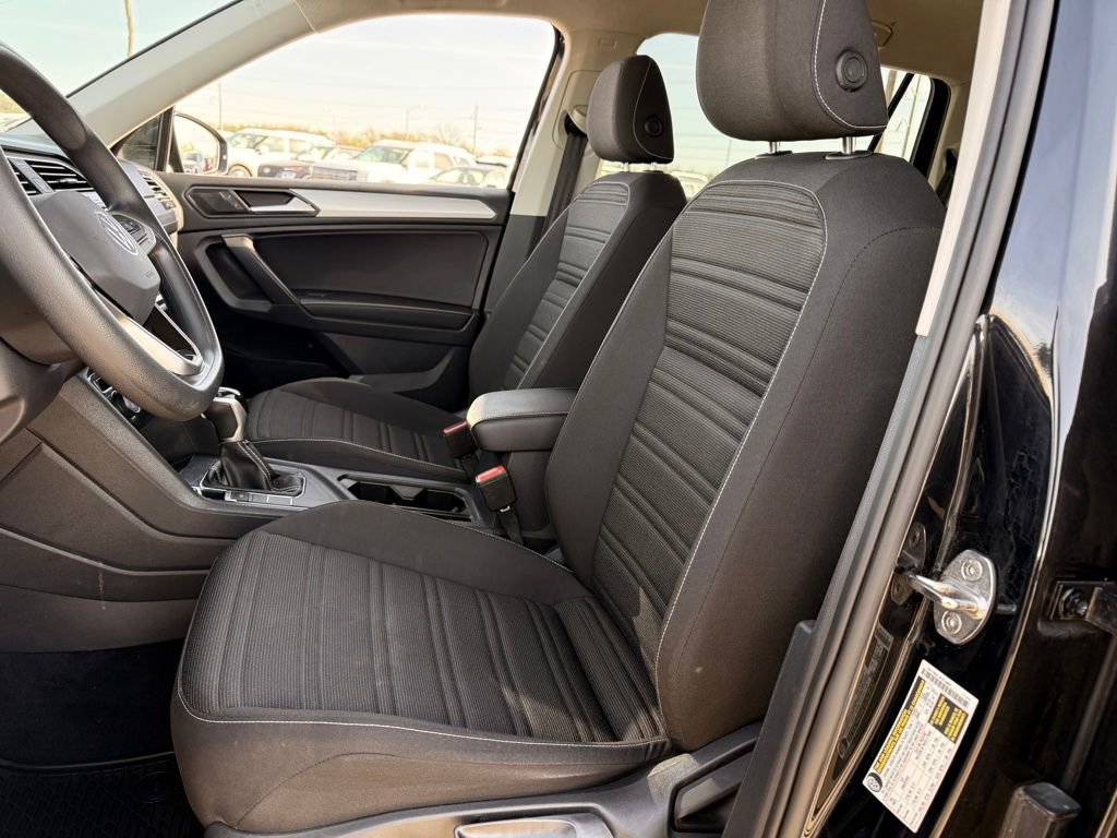 Used 2022 Volkswagen Tiguan S image 23