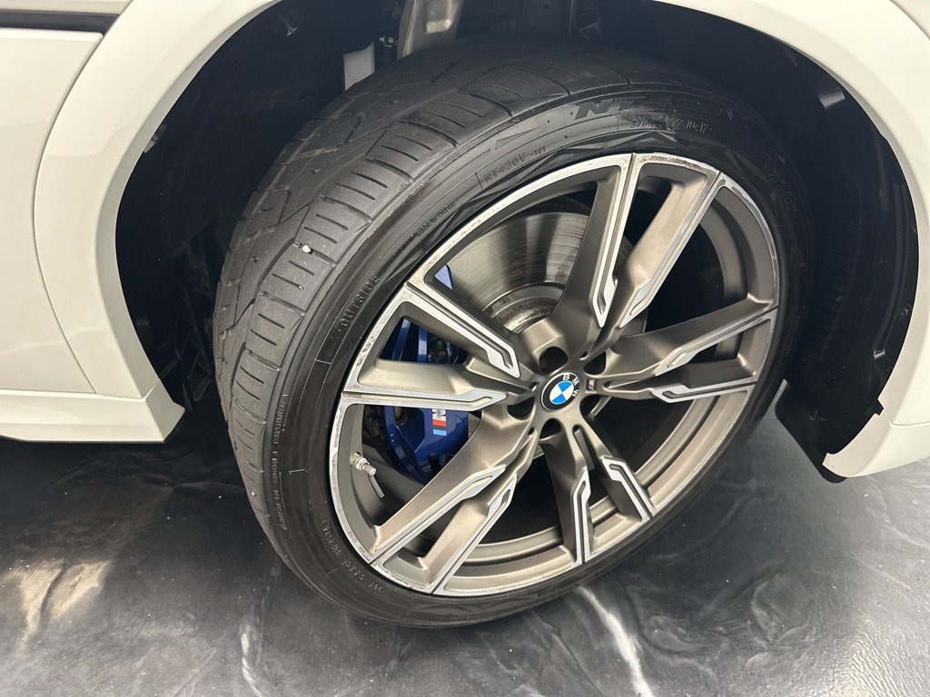 Used 2022 BMW X6 M50i w/ Executive Package image 36