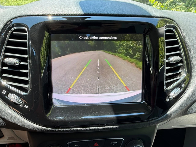 Used 2019 Jeep Compass Limited AWD/4WD image 22