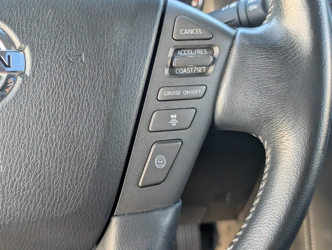 Used 2020 Nissan Armada SL w/ Premium Package RWD image 21