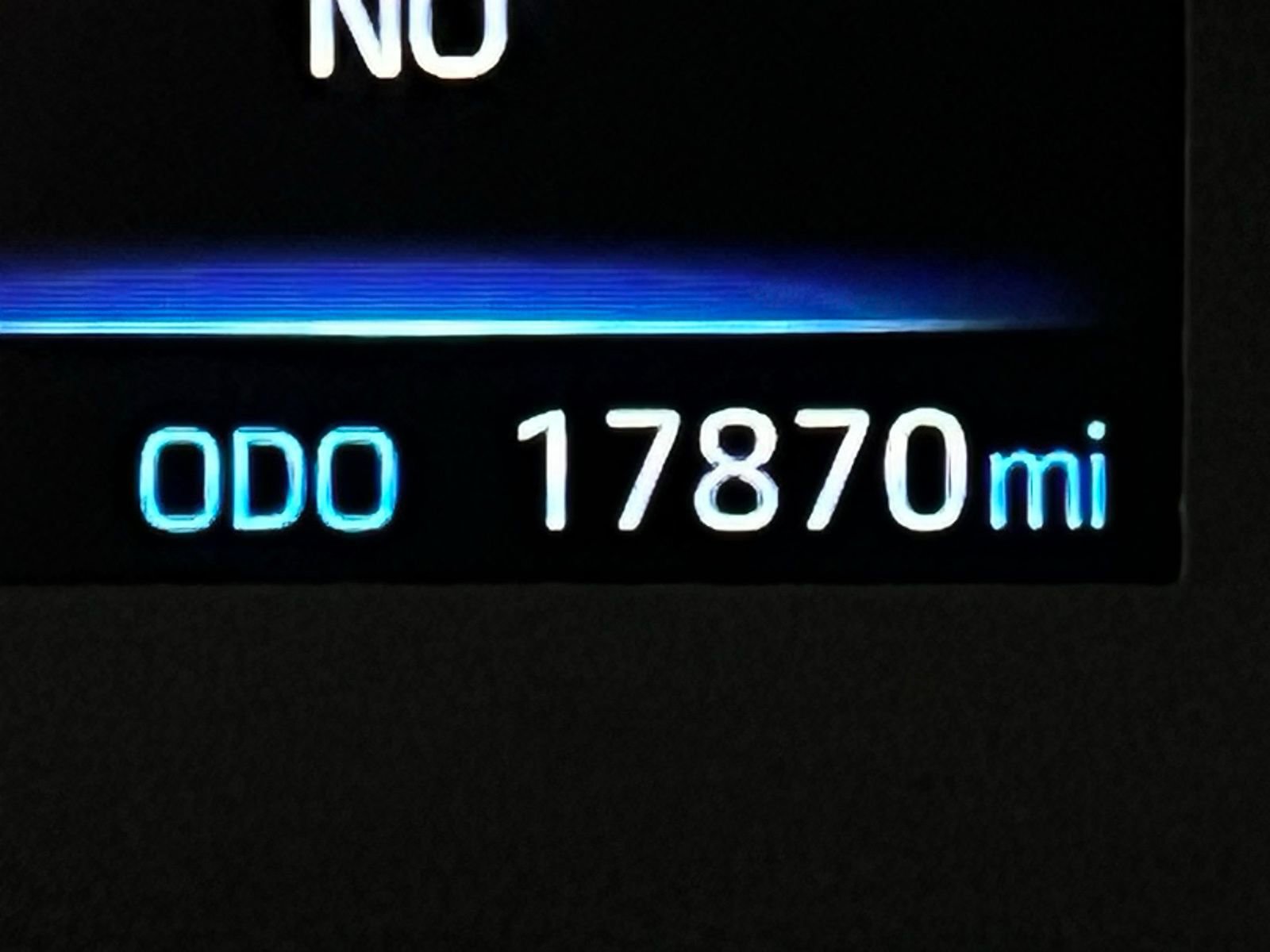 Certified 2025 Toyota Corolla Cross LE image 16