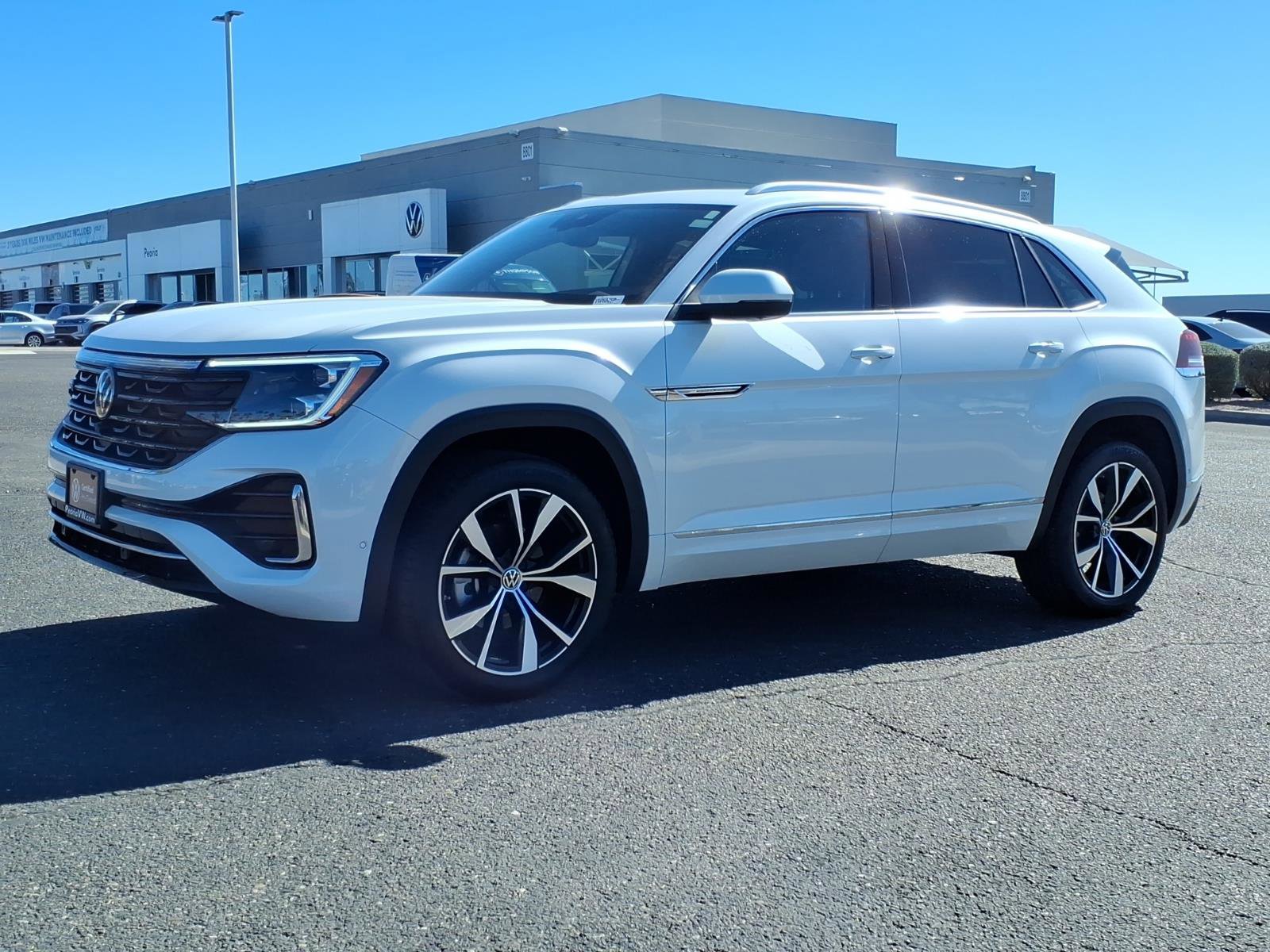 Certified 2025 Volkswagen Atlas Cross Sport SEL Premium R-Line image 3