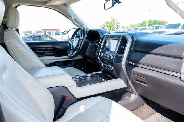Used 2020 Ford Expedition Max Platinum AWD/4WD image 24
