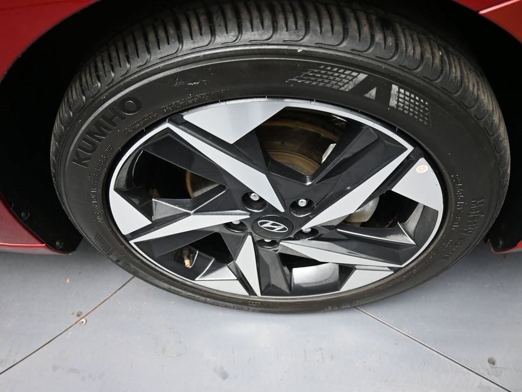 Certified 2023 Hyundai Elantra SEL w/ Convenience Package image 13