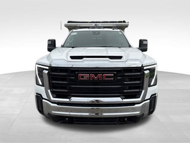 New 2026 GMC Sierra 3500 Pro w/ Convenience Package AWD/4WD image 2