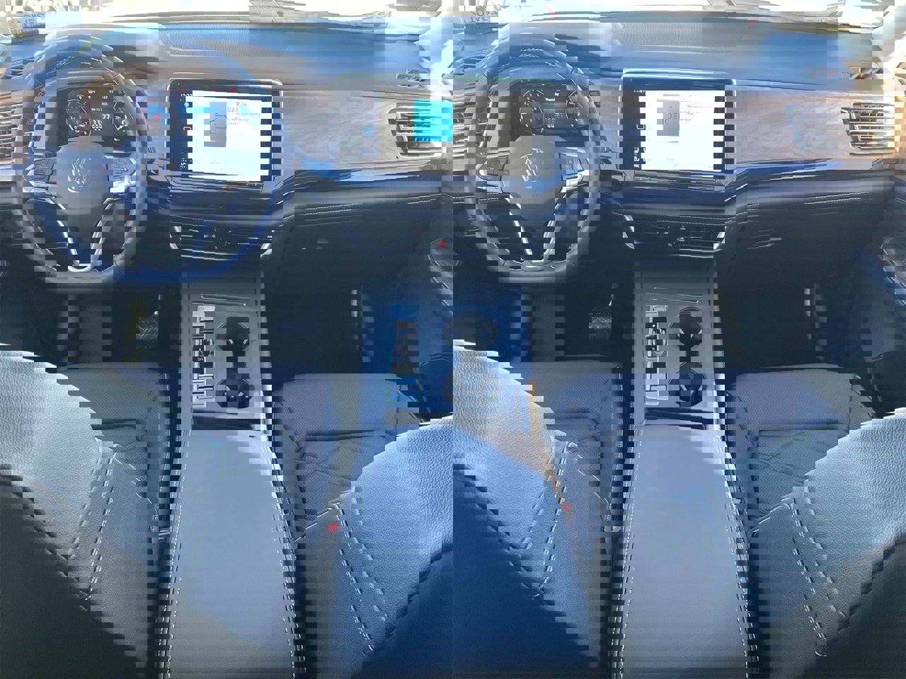 New 2026 Volkswagen Atlas SE image 11