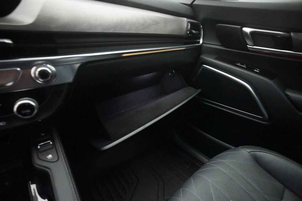 Used 2025 Kia Telluride SX X-Line AWD/4WD image 30