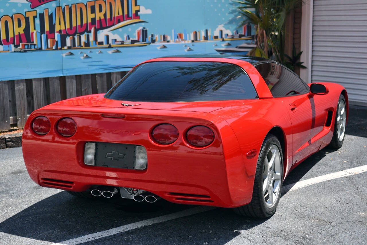 Used 2004 Chevrolet Corvette Coupe w/ Roof Package RWD image 29