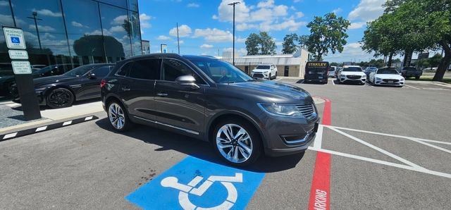 Used 2018 Lincoln MKX Reserve w/ Driver Assistance Package FWD image 6