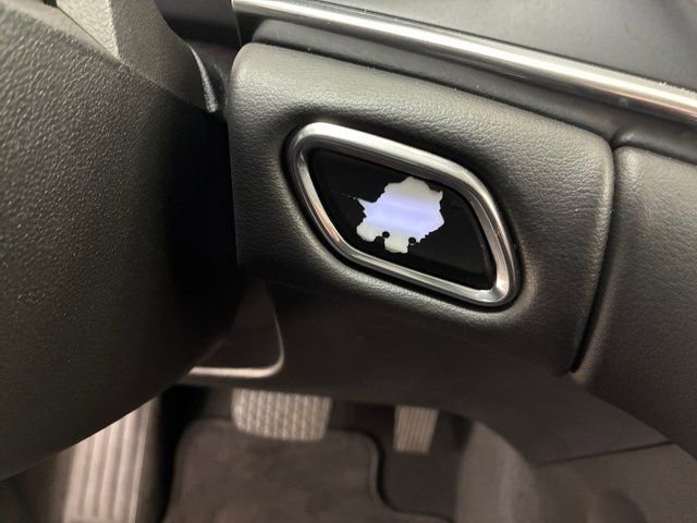 Used 2019 Buick LaCrosse Essence image 24