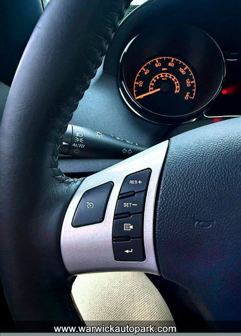 Used 2007 Saturn Sky Convertible w/ Premium Trim Pkg image 11