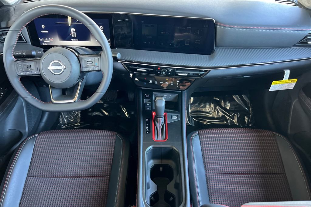 New 2025 Nissan Kicks SR w/ Illumination Package image 10