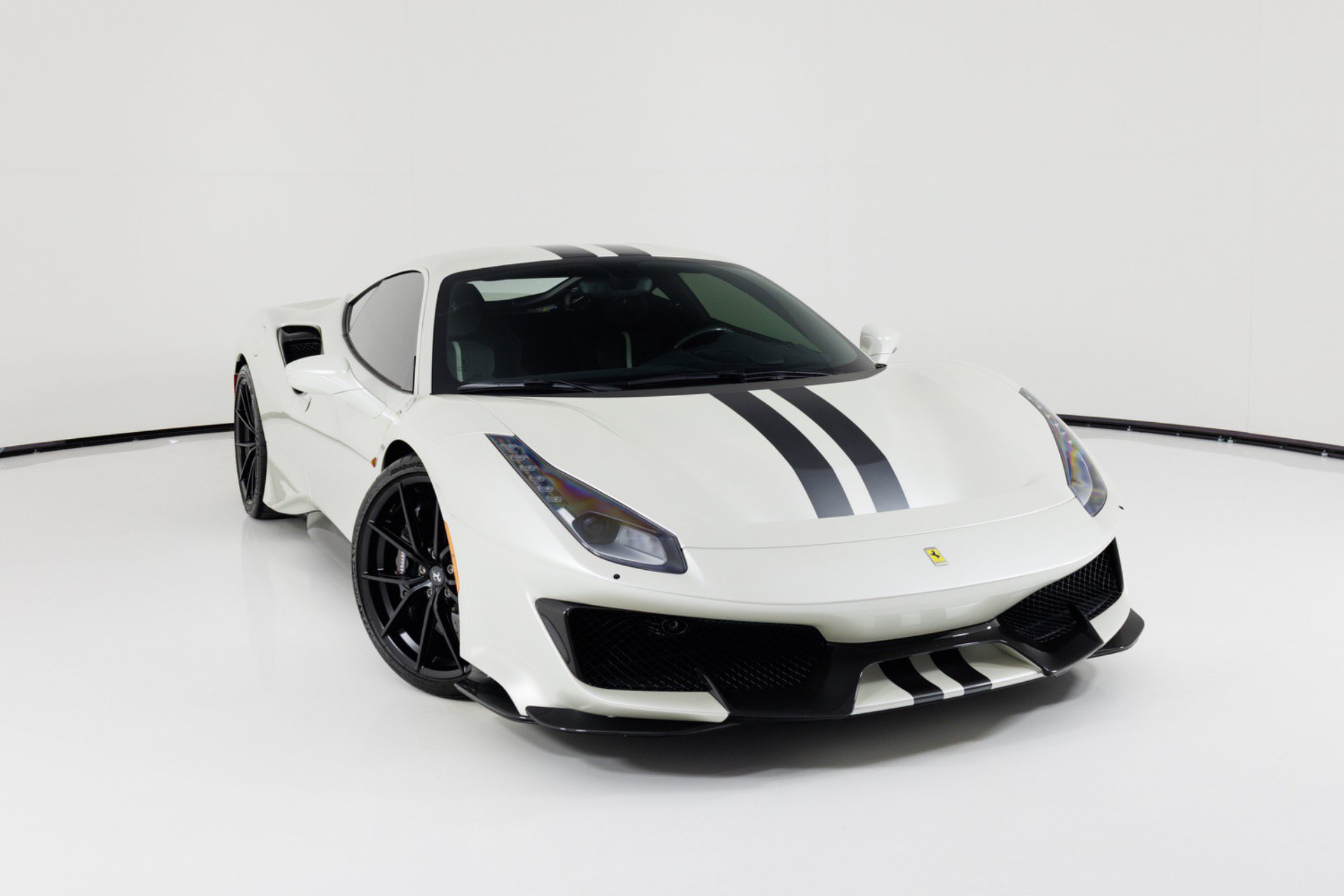 Used 2020 Ferrari 488 Pista Coupe RWD image 52