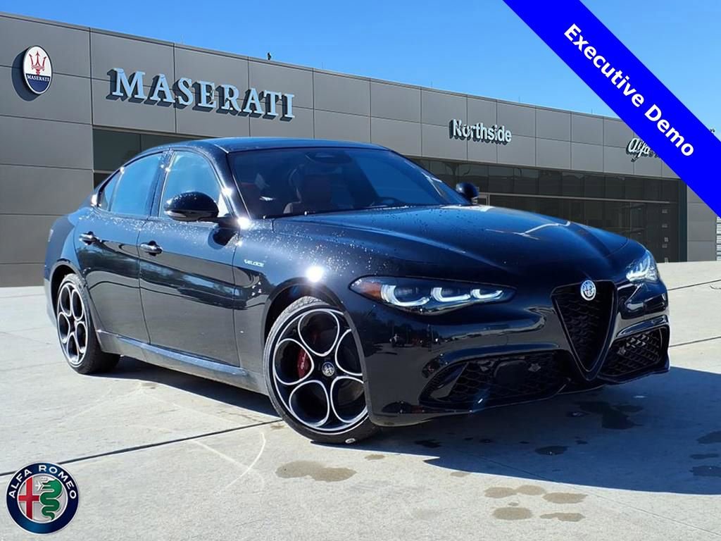 New 2025 Alfa Romeo Giulia w/ Veloce Package Rwd image 1