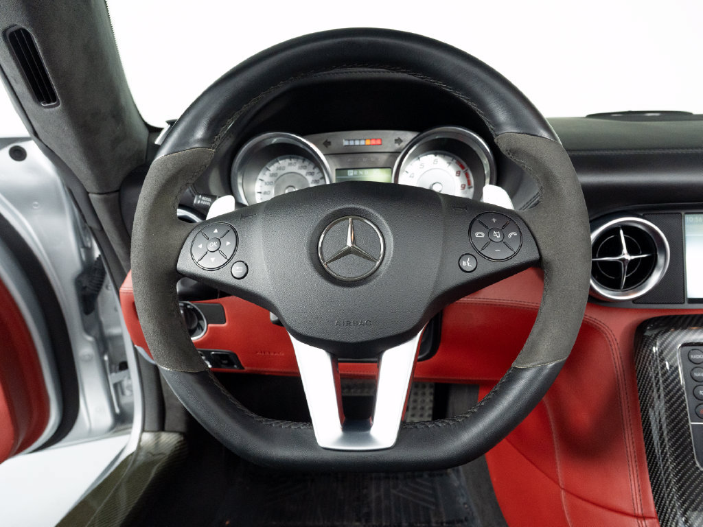 Used 2012 Mercedes-Benz SLS AMG Roadster image 15