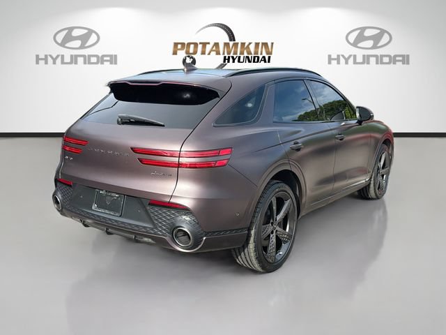 Used 2023 Genesis GV70 3.5T Sport w/ Sport Prestige Package AWD/4WD image 5