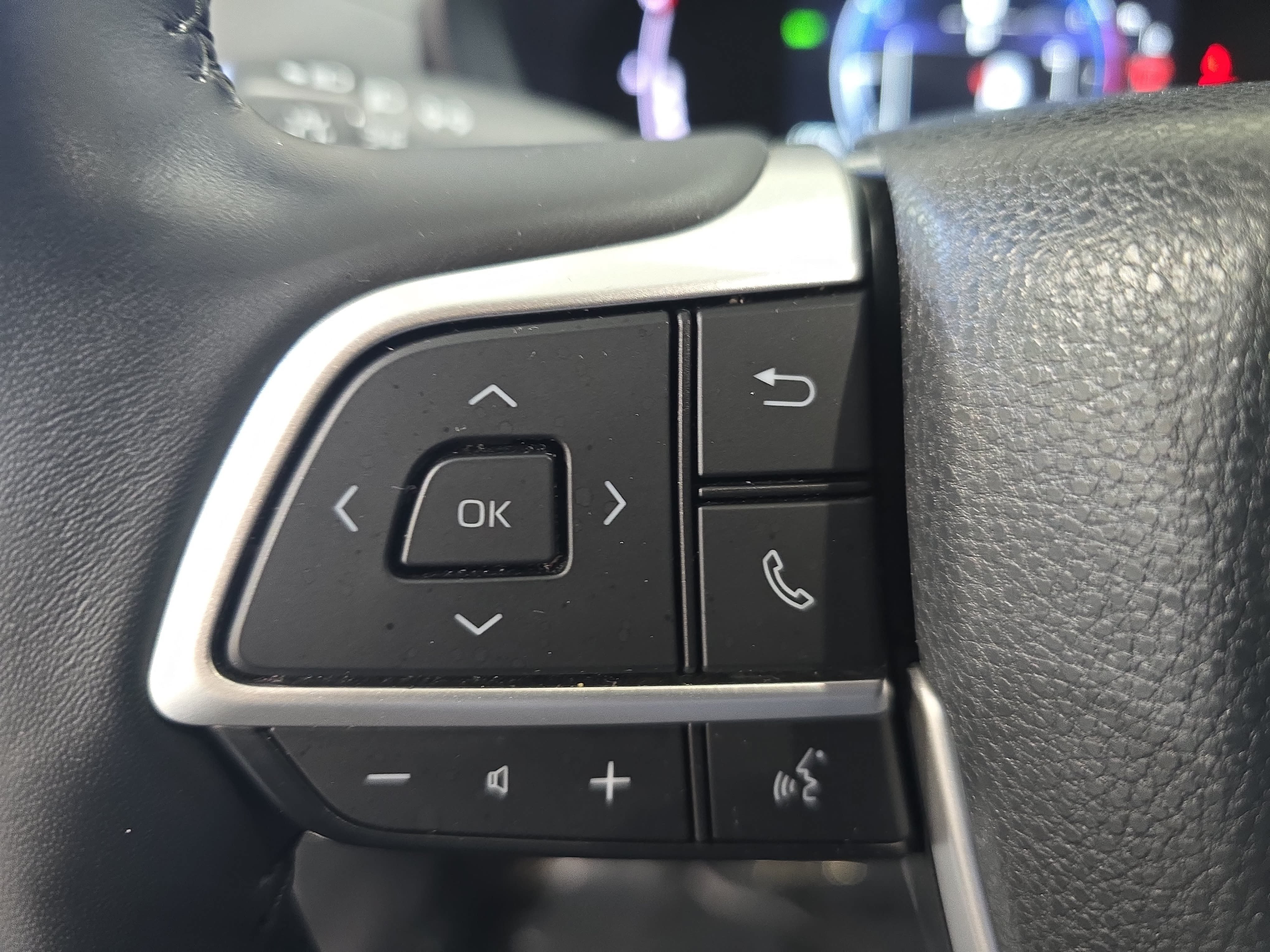 Used 2024 Toyota Grand Highlander AWD image 18